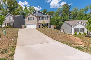 220 Roper St, Candler, NC 28715 - Photo 23