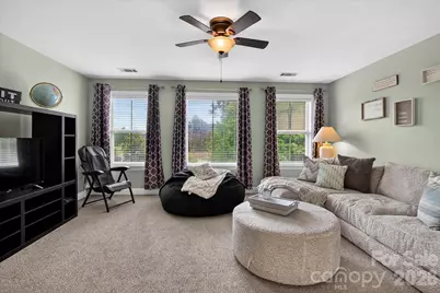 4046 Lake Prairie Drive, Matthews, NC 28104 - Photo 19