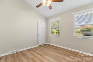 6691 Love Point Rd, Lake Norman of Catawba, NC 28037 - Photo 25