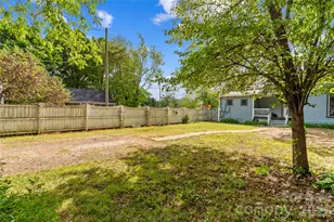 633 S Race St, Statesville, NC 28677 - Photo 43