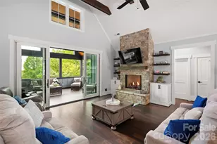 231 Tower Cir, Hendersonville, NC 28739 - Photo 7