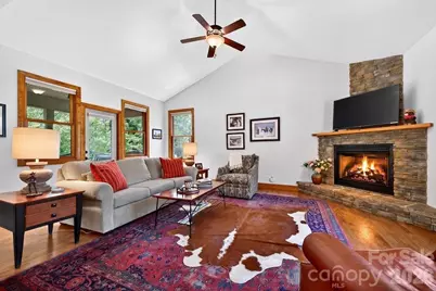 24 Triple Fairways Drive, Hendersonville, NC 28739 - Photo 3
