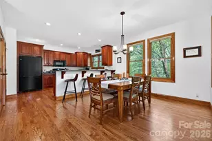 24 Triple Fairways Dr, Hendersonville, NC 28739 - Photo 7