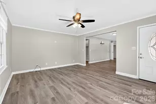 4853 S Main St, Cowpens, SC 29330 - Photo 7