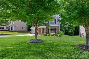 3042 Collin House Drive, Fort Mill, SC 29715 - Photo 3