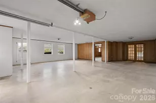 441 Mulberry St, Clyde, NC 28721 - Photo 35