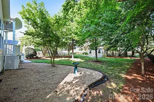 208 Riverfront Pkwy, Mount Holly, NC 28120 - Photo 27