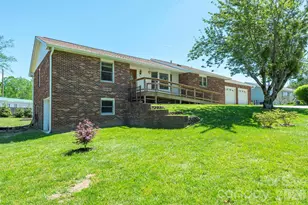 230 Blythewood Dr, Hendersonville, NC 28792 - Photo 43