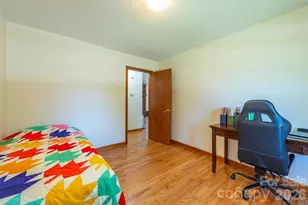 230 Blythewood Dr, Hendersonville, NC 28792 - Photo 23