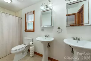 230 Blythewood Dr, Hendersonville, NC 28792 - Photo 17