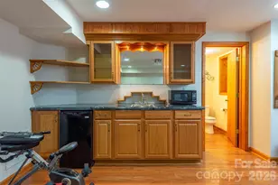 230 Blythewood Dr, Hendersonville, NC 28792 - Photo 25