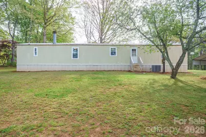 4021 26th Street Court NE, Hickory, NC 28601 - Photo 21