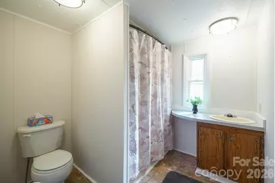 4021 26th Street Court NE, Hickory, NC 28601 - Photo 19