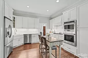 1117 Dilworth Crescent Row, Charlotte, NC 28203 - Photo 15