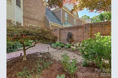 1117 Dilworth Crescent Row, Charlotte, NC 28203 - Photo 33