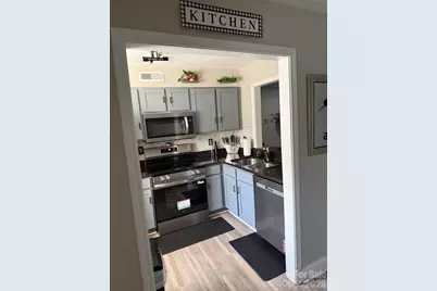 1201 Green Oaks Lane, Charlotte, NC 28205 - Photo 3