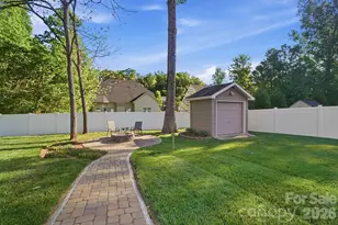 123 Coral Rutledge Dr, Mount Holly, NC 28120 - Photo 39