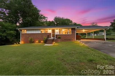 88 36th Street NW, Hickory, NC 28601 - Photo 1