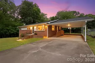88 36th St NW, Hickory, NC 28601 - Photo 5