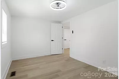 630 N Davis Avenue, Newton, NC 28658 - Photo 19