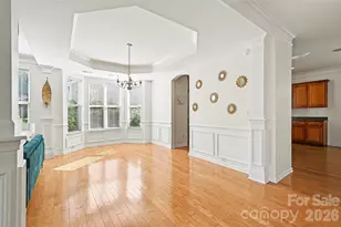 12700 Oldehurst Pl, Charlotte, NC 28262 - Photo 7