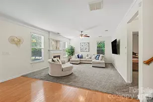12700 Oldehurst Pl, Charlotte, NC 28262 - Photo 9