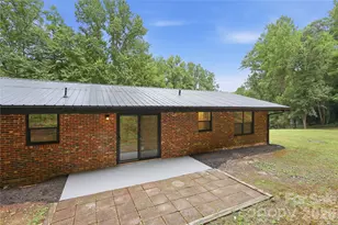 30 Top of the Mountain Rd, Hendersonville, NC 28739 - Photo 31