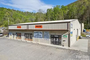 2466 Dellwood Rd, Waynesville, NC 28786 - Photo 1