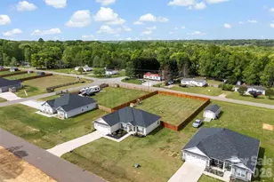217 Mountain Island Dr, Statesville, NC 28677 - Photo 21