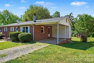 428 Frank Dr, Charlotte, NC 28215 - Photo 3