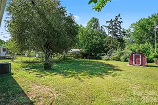428 Frank Dr, Charlotte, NC 28215 - Photo 23