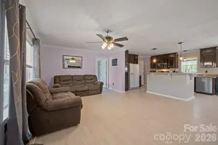 132 Top Flite Dr, Statesville, NC 28677 - Photo 11