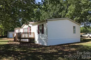 249 J L Green Ln, Pageland, SC 29728 - Photo 5