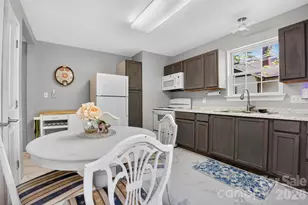225 East End Ave, Statesville, NC 28677 - Photo 21