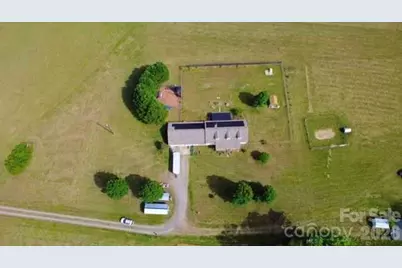 2107 Jenkins Printing Drive, Newton, NC 28658 - Photo 31