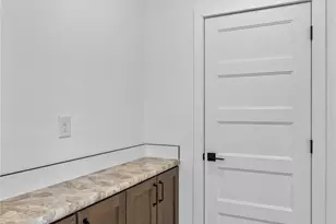 6016 Bridges St, Catawba, NC 28609 - Photo 7