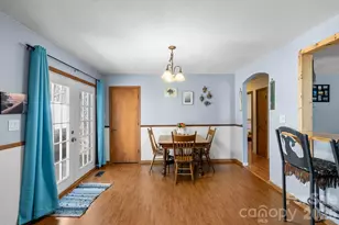 10 Gentry Branch Rd, Weaverville, NC 28787 - Photo 9