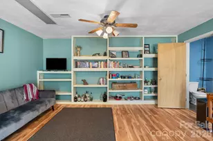 10 Gentry Branch Rd, Weaverville, NC 28787 - Photo 23