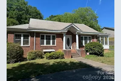 1407 E Marion Street, Shelby, NC 28152 - Photo 1