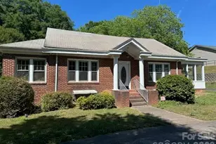 1407 E Marion St, Shelby, NC 28152 - Photo 1
