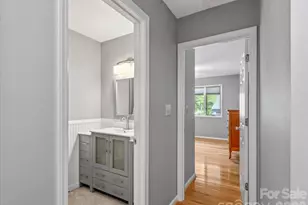 301 Robertson St, Burnsville, NC 28714 - Photo 21