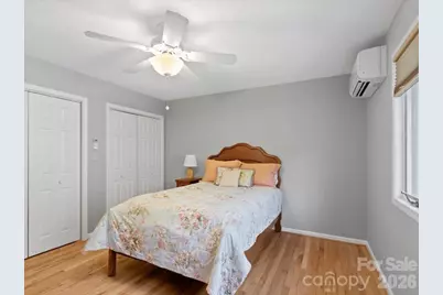 301 Robertson Street, Burnsville, NC 28714 - Photo 27
