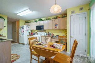 1236 Midlake Rd, Kannapolis, NC 28083 - Photo 11