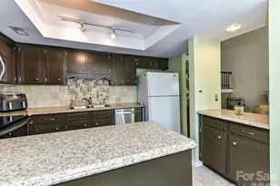 11103 Sevilla Ct, Charlotte, NC 28226 - Photo 17