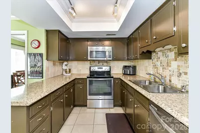 11103 Sevilla Court, Charlotte, NC 28226 - Photo 15