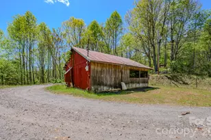 143 Gouge Cemetery Rd, Bakersville, NC 28705 - Photo 17
