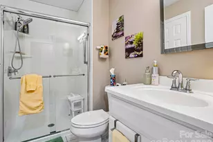 1737 Haywood Manor Rd, Hendersonville, NC 28791 - Photo 23