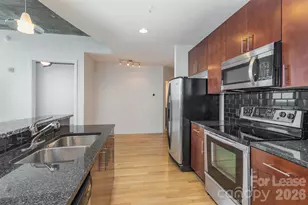 210 Church St, Charlotte, NC 28202 - Photo 5