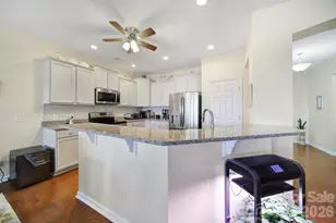 8080 Pawleys Ct, Fort Mill, SC 29707 - Photo 7