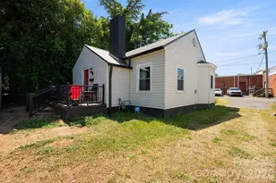 136 S Broadway St, Forest City, NC 28043 - Photo 1